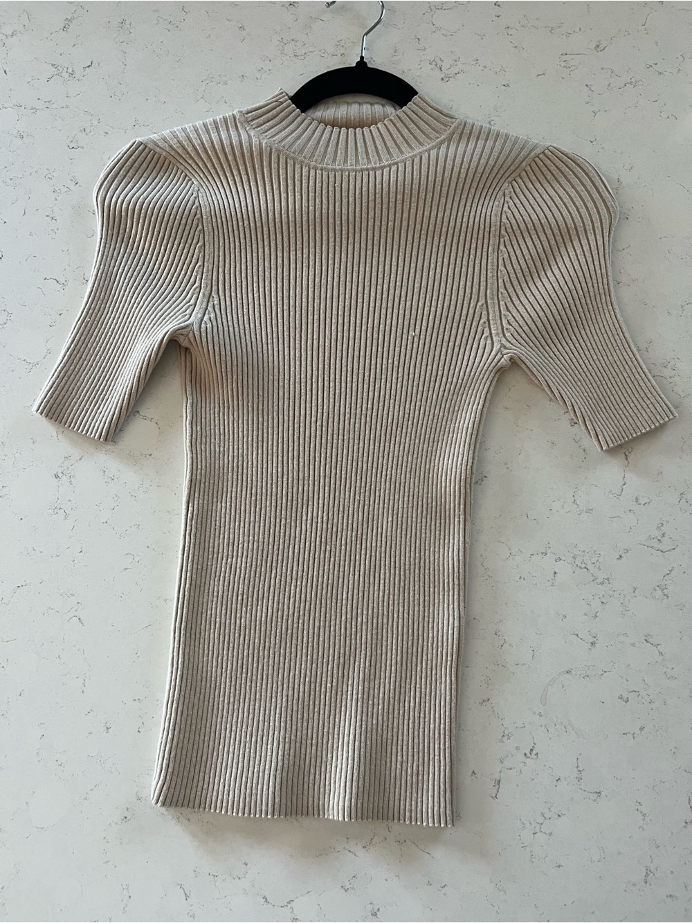 Ribbed Banana Republic Short-Sleeve Mock Neck Top in Cream